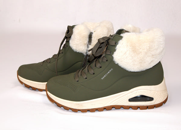 Skechers hoge wintersneakers olijfgroen met faux-fur – maat 38