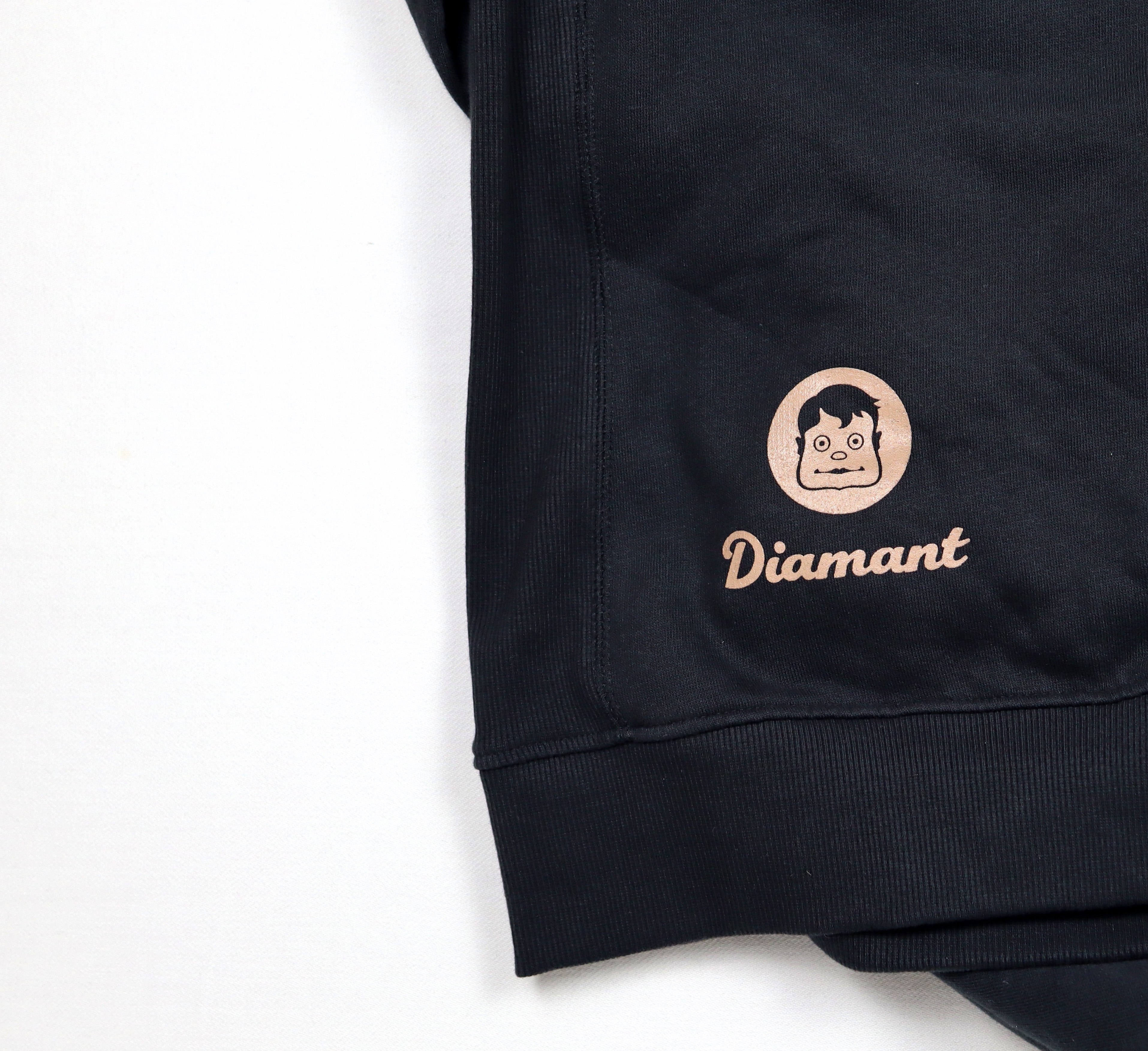 Diamant hoodie zwart detail kleine print achterkant