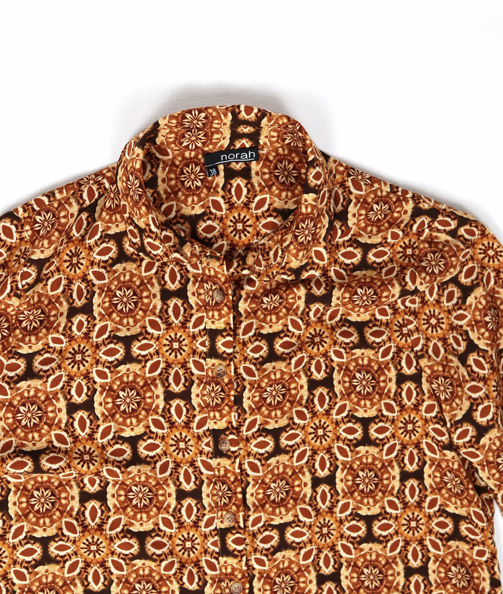 Norah dames blouse maat 38 met all-over retro bloemenprint voorkant