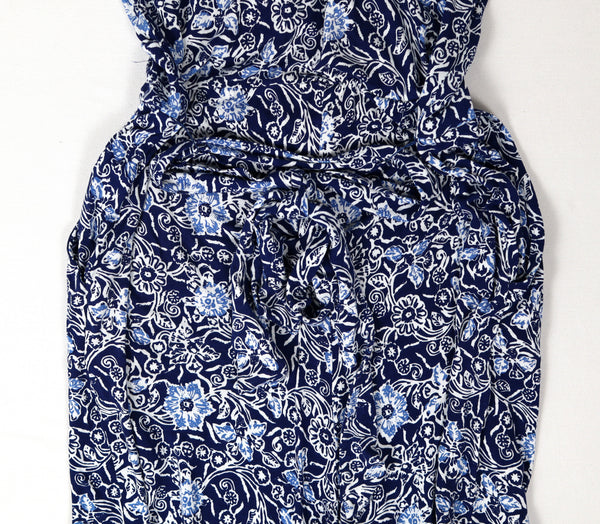 Strikceintuur en bloemenprint van Indiska jumpsuit