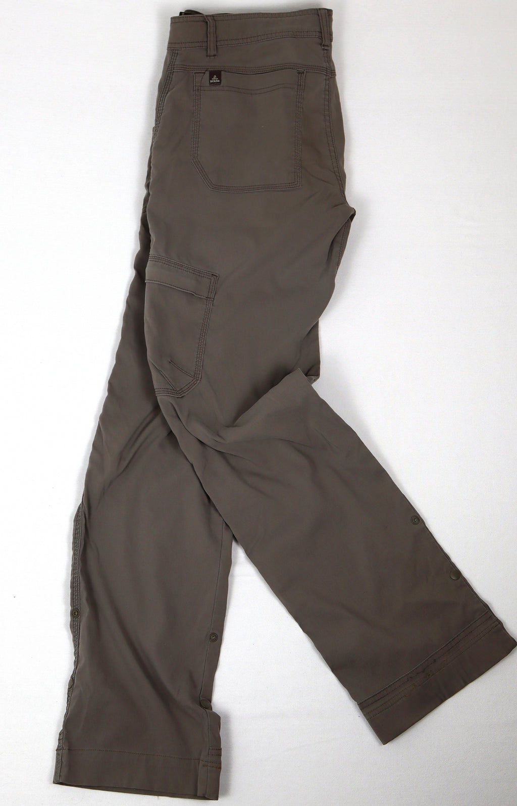 Opgevouwen PrAna outdoorbroek met cargozak