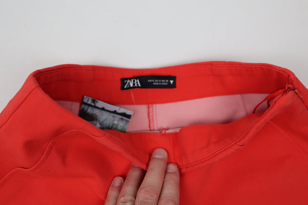 Zara maatlabel L en ritssluiting
